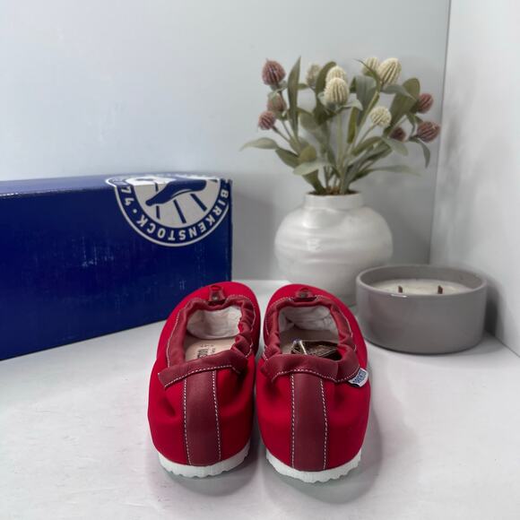 Birkenstock Ponca Slip On Flats Shoes Red Women’s 7 EU 38 NWB Narrow Fit - Picture 2 of 10